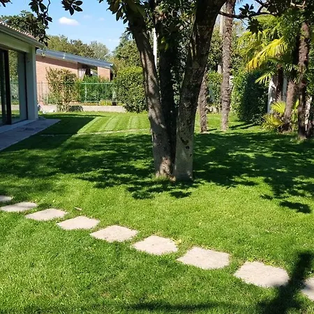 Julia Tatil Evi Marina Julia