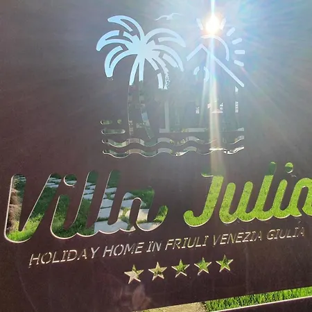 Julia Σπίτι διακοπών *